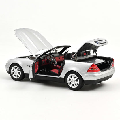 Norev Mercedes-Benz SLK 1996 Brillant Silver 1:18 Modell