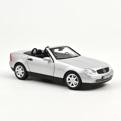 Norev Mercedes-Benz SLK 1996 Brillant Silver 1:18 Modell