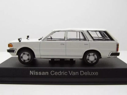 Norev Nissan Cedric Van Deluxe 1995 - White 1:43 Modell