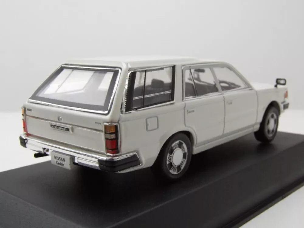 Norev Nissan Cedric Van Deluxe 1995 - White 1:43 Modell