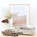 Norev Peugeot 404 1965 Braun metallic mit Caravan Henon 1:18 Modell
