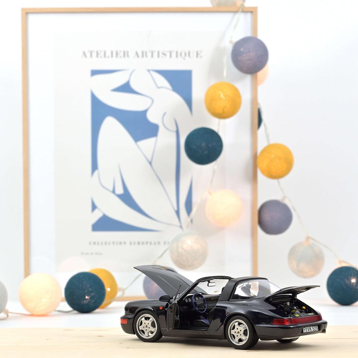 Norev Porsche 911 Carrera 4 Targa 1991 Blue metallic 1:18 Modell - Artexio