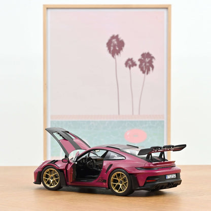Norev Porsche 911 GT3 RS w/Weissach Pack 2022 Ruby Star 1:18 Modell