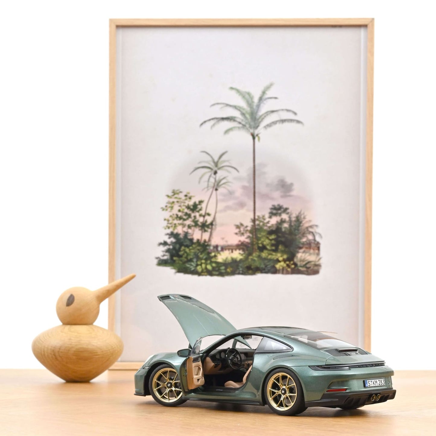 Norev Porsche 911 GT3 with Touring Package 2021 Malachite Green met. 1:18 Modell