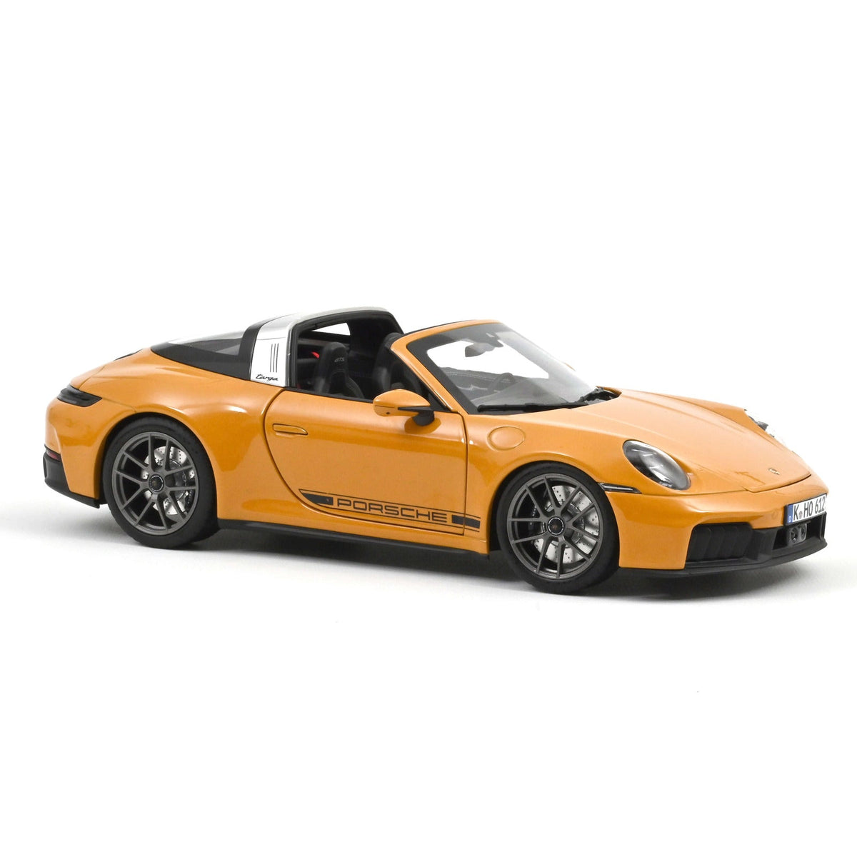 Norev Porsche 911 Targa 4 GTS 2025 Bahama Yellow 1:18 Modell