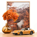 Norev Porsche 911 Targa 4 GTS 2025 Bahama Yellow 1:18 Modell