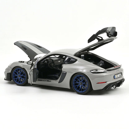 Norev Porsche Cayman GT4 RS w/Weissach Pack 2023 Chalk 1:18 Modell