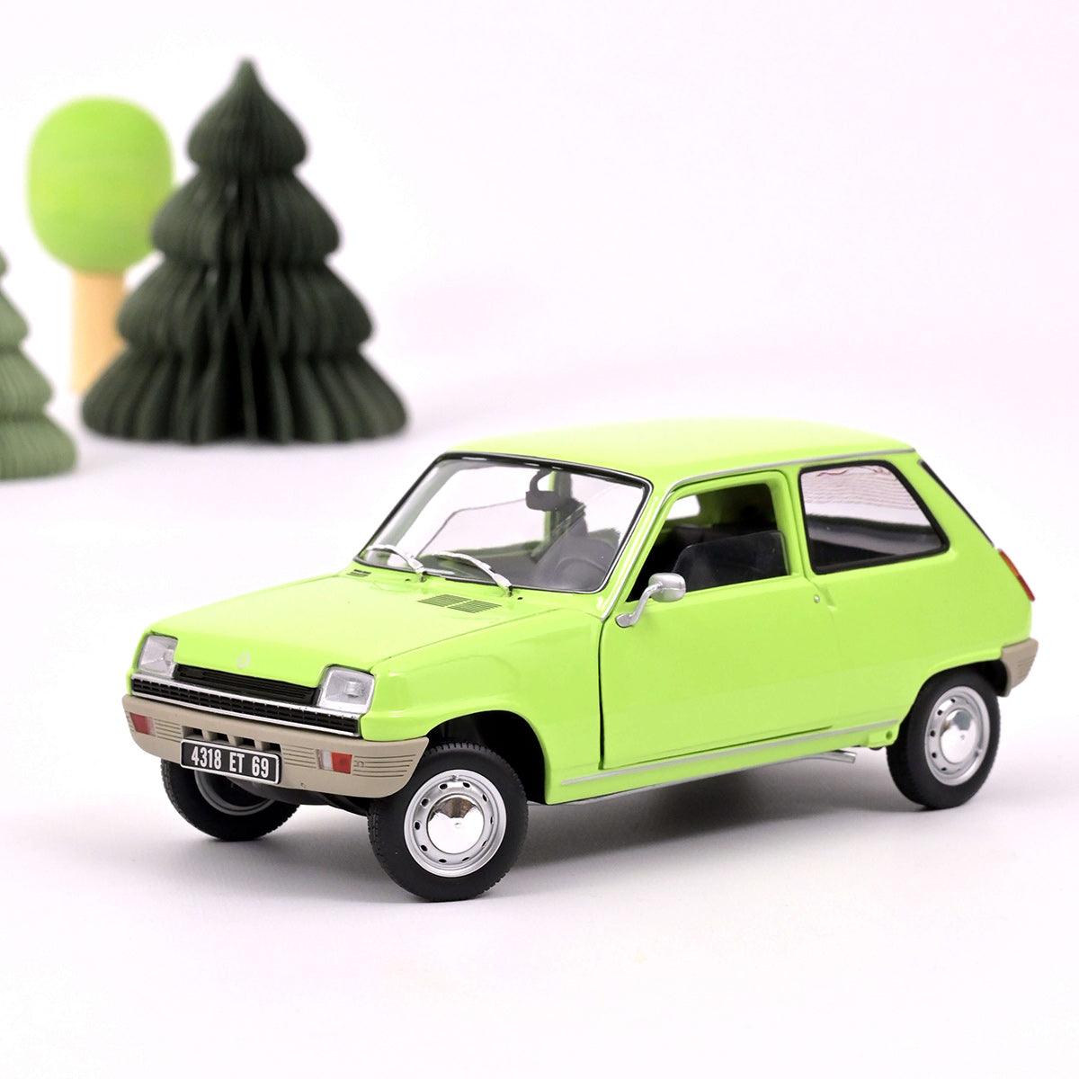 Norev Renault 5 1972 - Light Green 1:18 Modell - Artexio