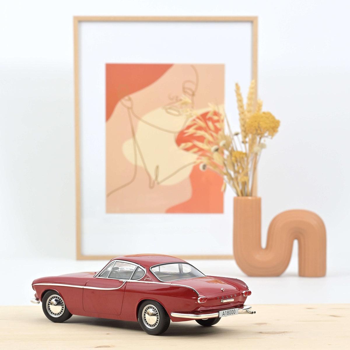 Norev Volvo P1800 1961 - Red 1:18 Modell - Artexio