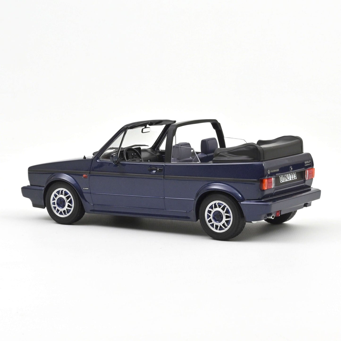 Norev VW Golf Cabriolet Quartett 1992 Inca Blue 1:18 Modell