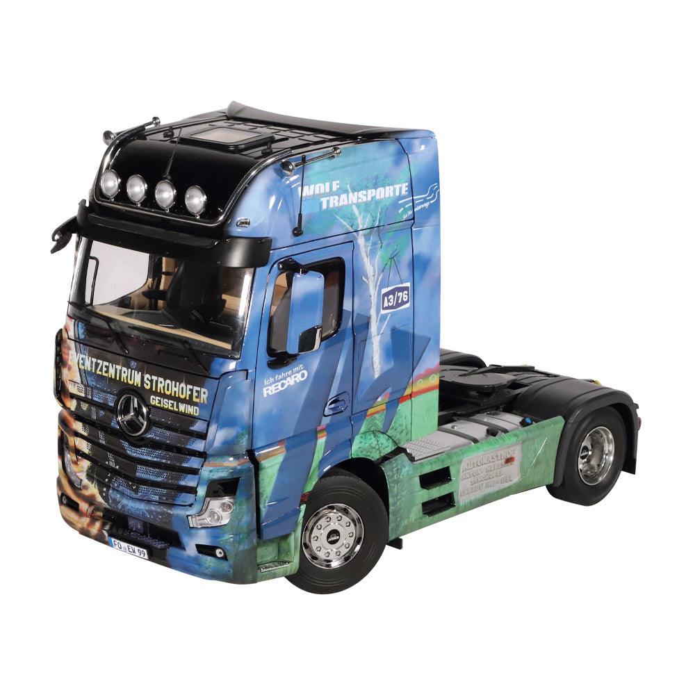 NZG Mercedes - Benz Actros 4x2 GigaSpace Truck Strohofer 1:18 Modell - Artexio