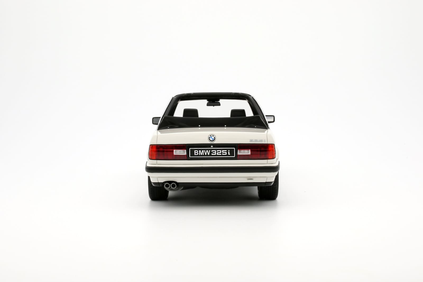 Otto-Models BMW 325i E30 TC2 BAUR Cabrio 1988 Alpine white 1:18 Modell