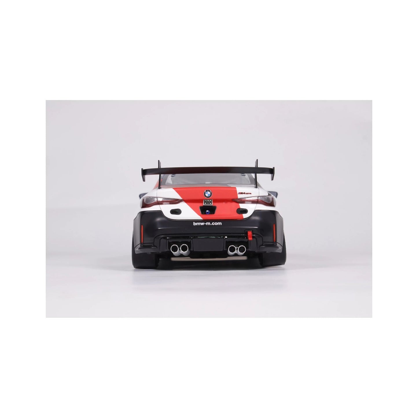 Otto - Models BMW M4 GT4 PRESENTATION 2022 1:18 Modell