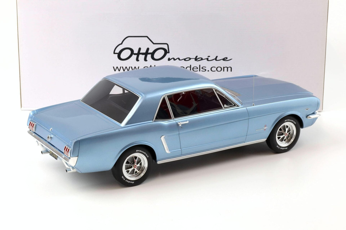 Otto - Models Ford Mustang V8 Hardtop Silver Blue Pony 1965 1:12 Modell