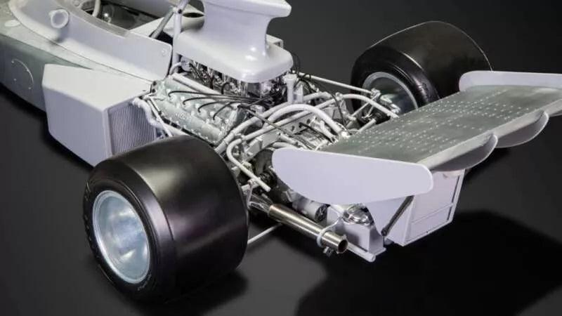 Pocher Lotus 72D John Player Special 1972 British GP Emerson Fittipaldi (Bausatz/Kit) 1:8 Modell