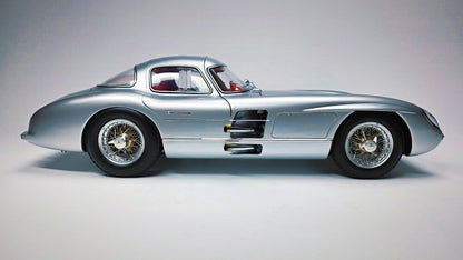 Pocher Mercedes - Benz 300 SLR Uhlenhaut Coupe (red interior) (Bausatz/KIT) 1:8 Modell