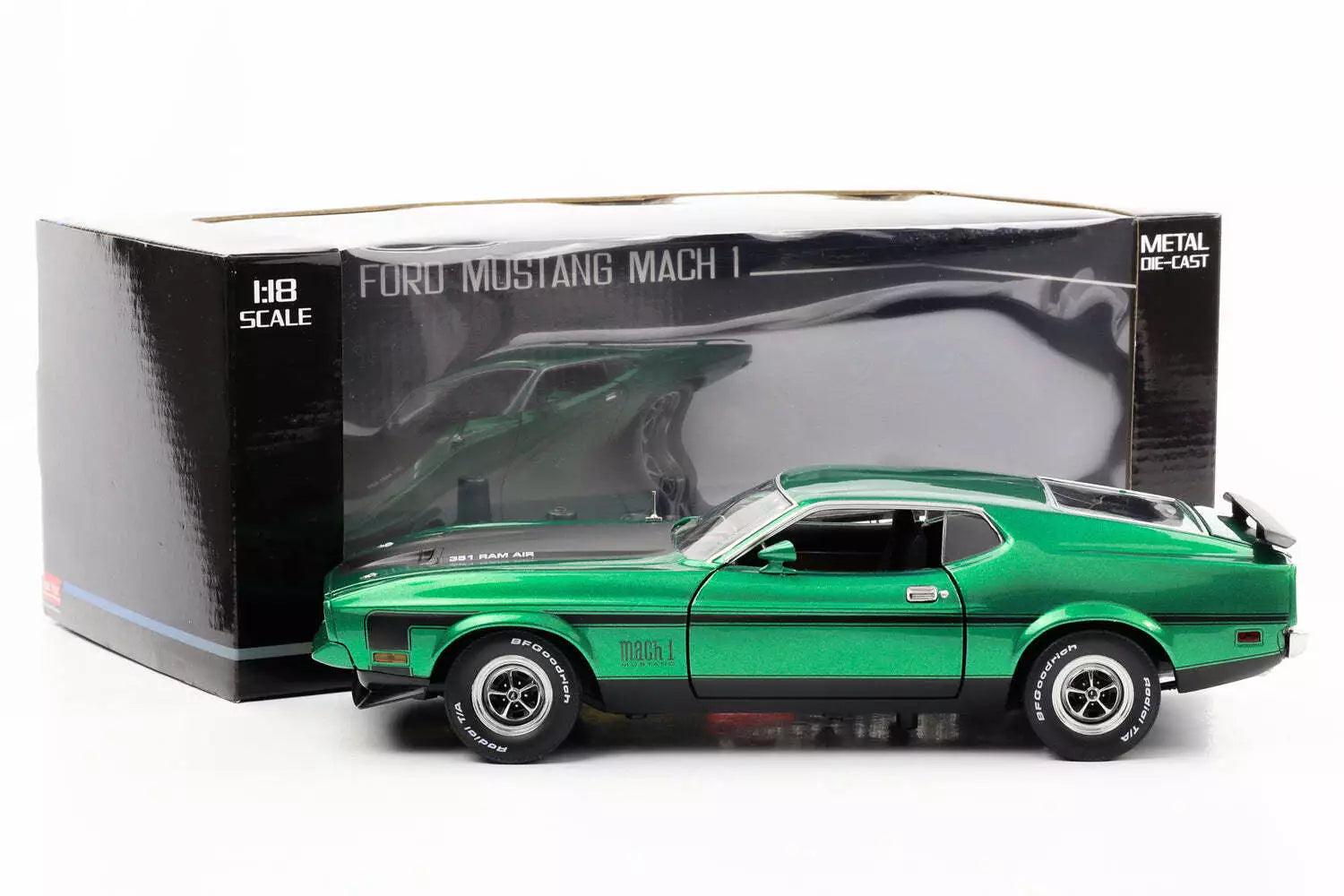 Autoworld Ford Mustang Mach 1 1971 - Grabber Green 1:18 Modell - Artexio