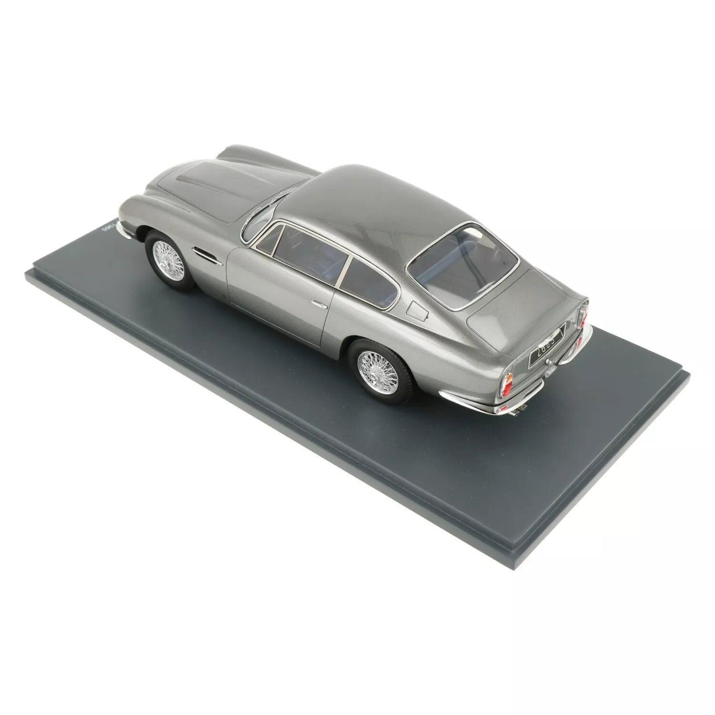 Schuco Aston Martin DB6 MK1 1965 - Silver 1:18 Modell