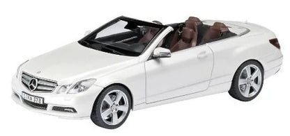 Schuco Mercedes - Benz E - Klasse Cabriolet 2010 White 1:43 Modell