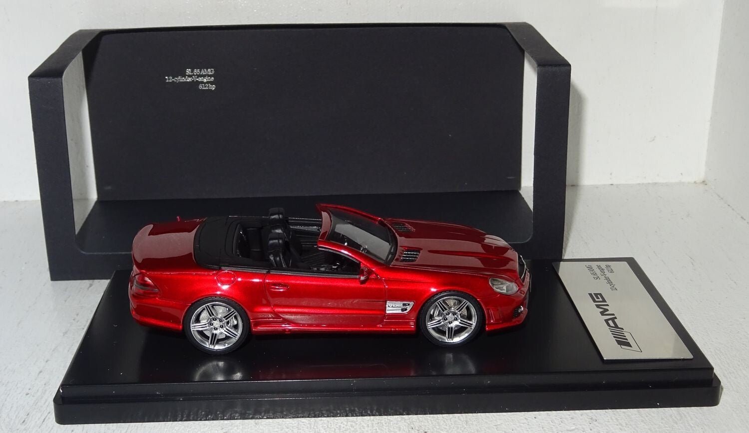 Schuco Mercedes - Benz SL 65 AMG Cabriolet Red 1:43 Modell