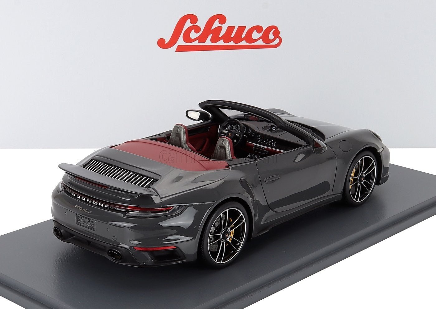 Schuco Porsche 992 Turbo S Cabriolet 2022 Agate Grey 1:18 Modell