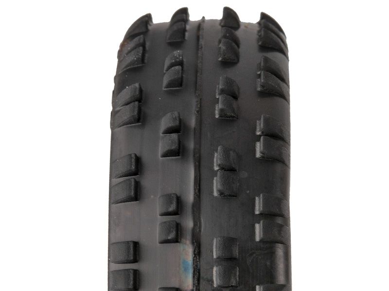 Schumacher 1:10 Cut Stagger silber Offroad Reifen (2) 2WD Frontreifen