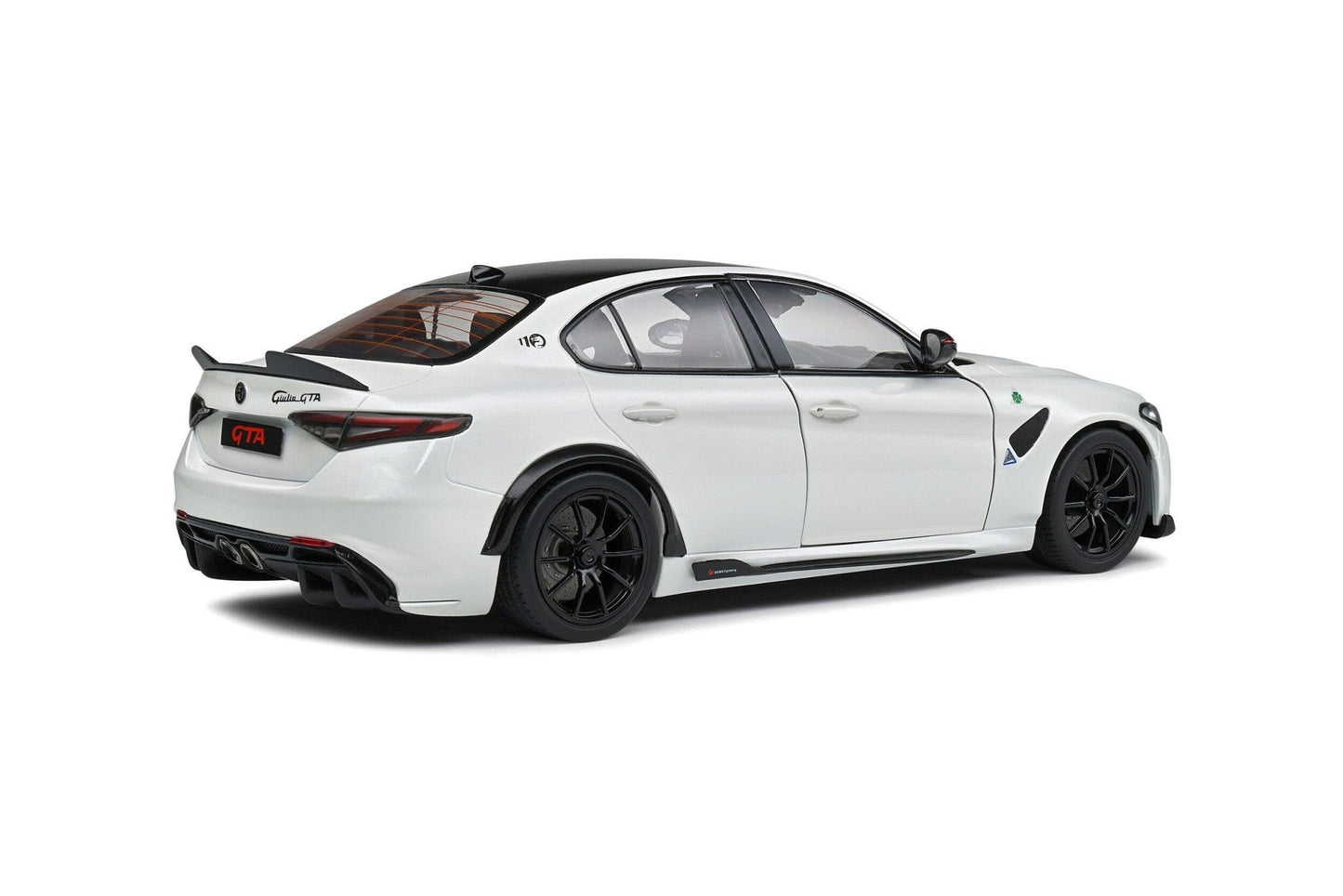 Solido Alfa Romeo Giulia GTA 2022 Trofeo - White 1:18 Modell