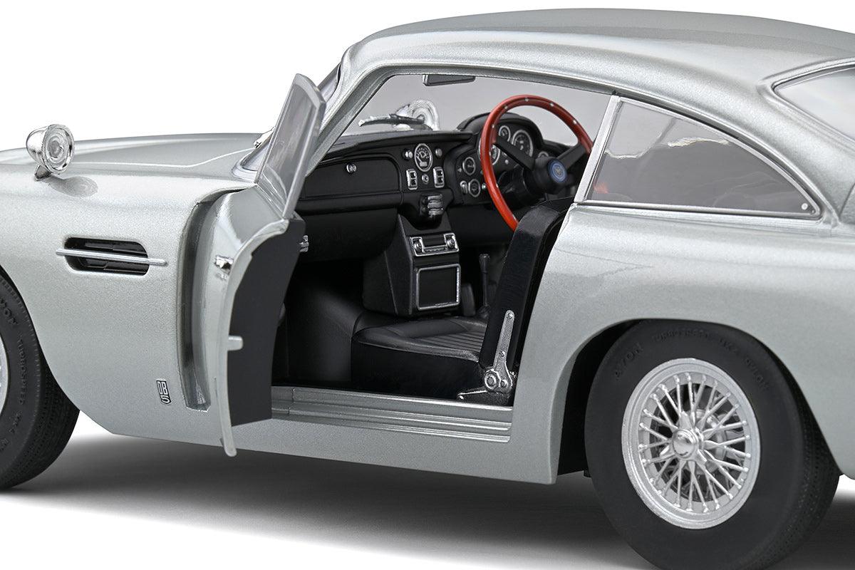 Solido Aston Martin DB5 1964 - Silver 1:18 Modell