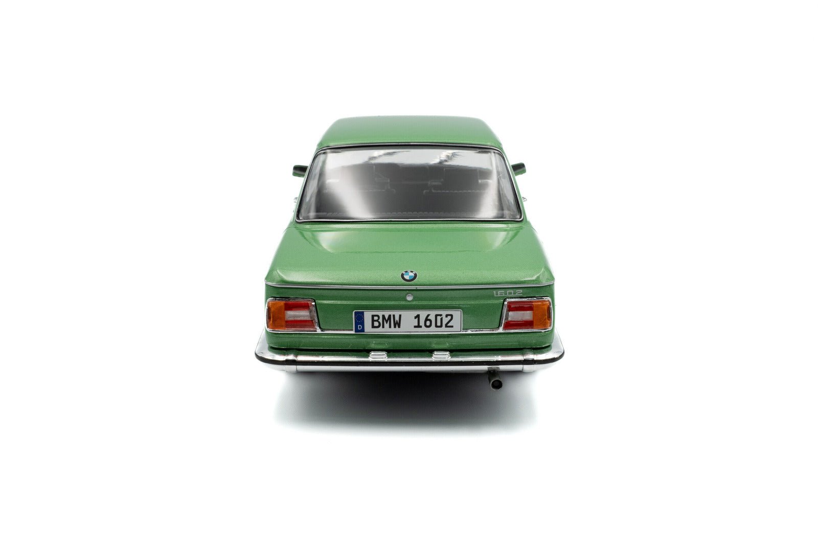 Solido BMW 1602 Taiga 1971 green 1:18 Modell