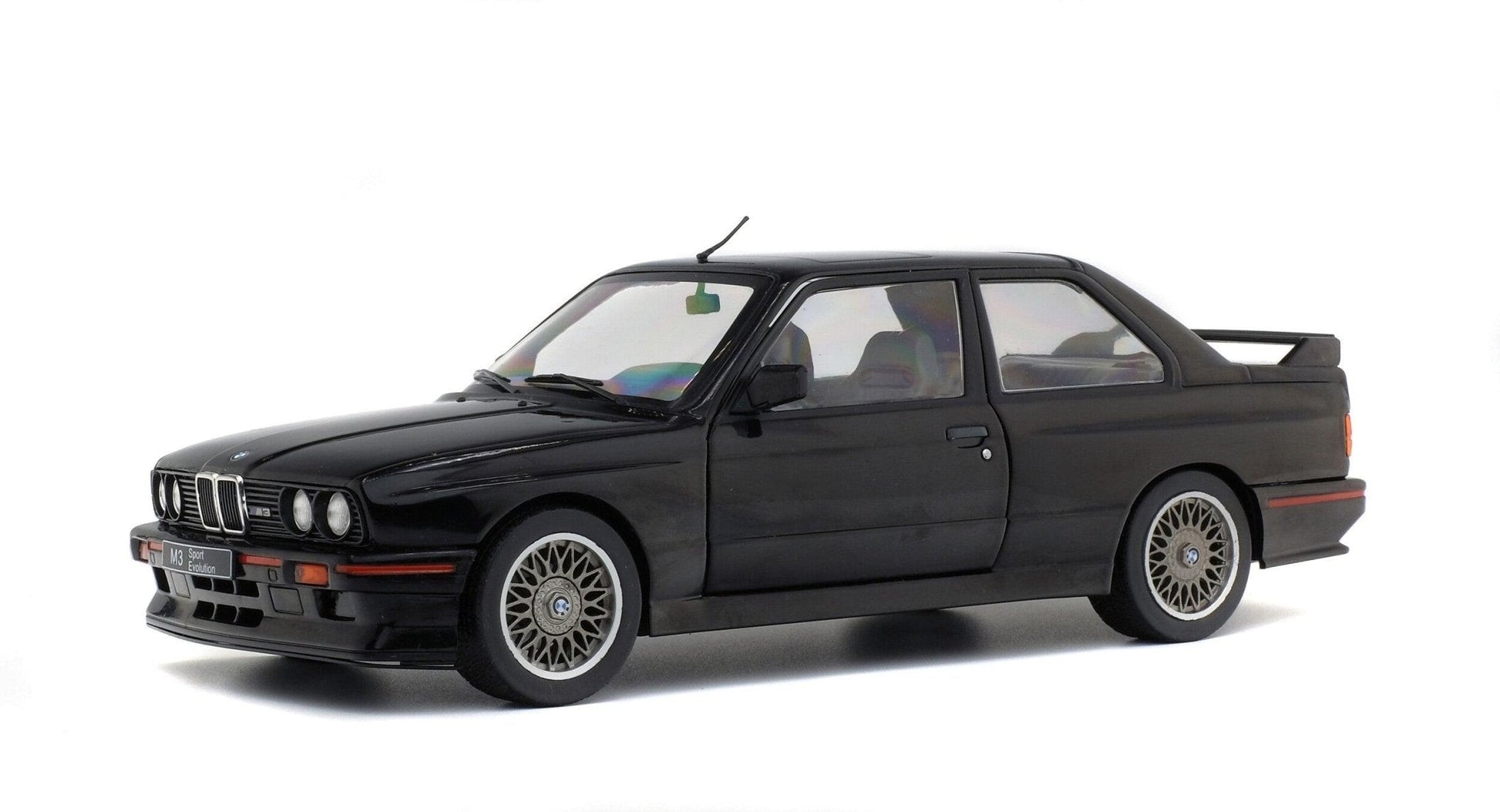 Solido BMW M3 (E30) Sport Evo 1990 - Black 1:18 Modell
