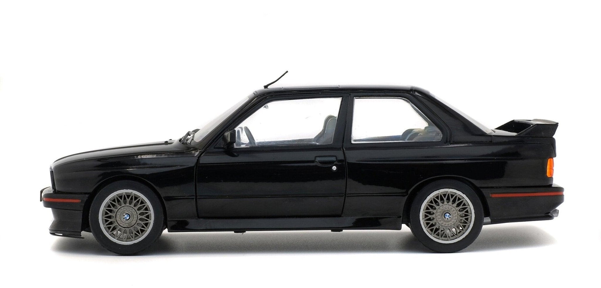 Solido BMW M3 (E30) Sport Evo 1990 - Black 1:18 Modell