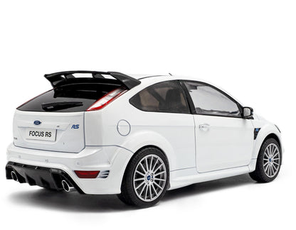 Solido Ford Focus RS MK II Pack RS Plus 2009 white 1:18 Modell