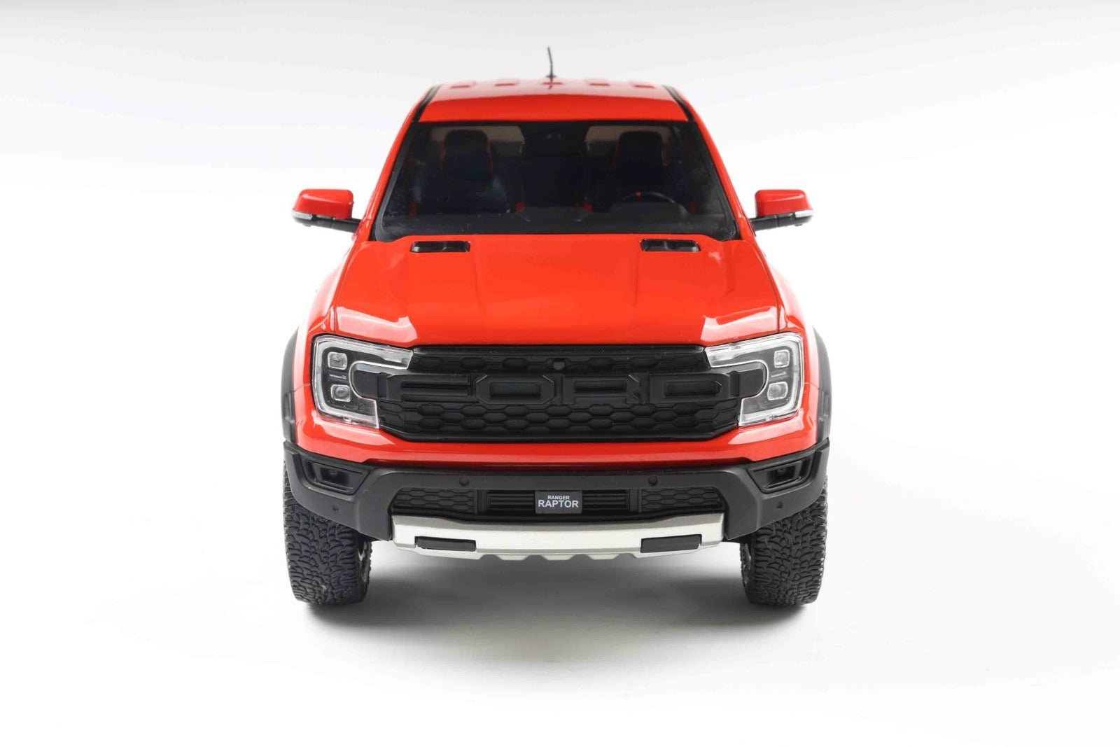 Solido Ford Ranger Raptor Pick - Up 2024 Orange 1:18 Modell