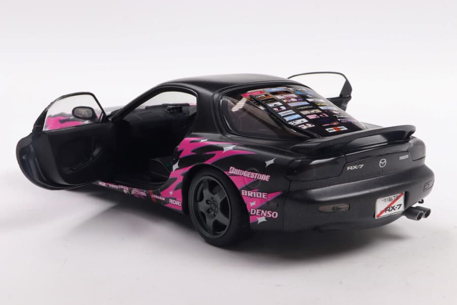 Solido Mazda RX7 (FD3) RS Works Itasha Club 1994 pink/black 1:18 Modell