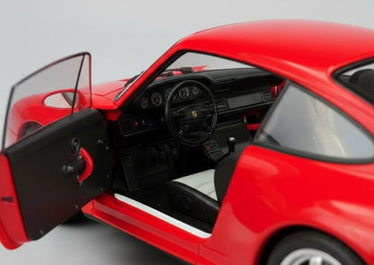 Solido Porsche 911 (993) Carrera RS 1997 guards red 1:18 Modell