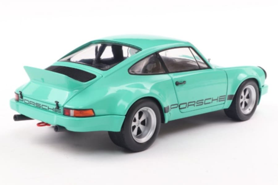 Solido Porsche 911 IROC 1974 mint green 1:18 Modell