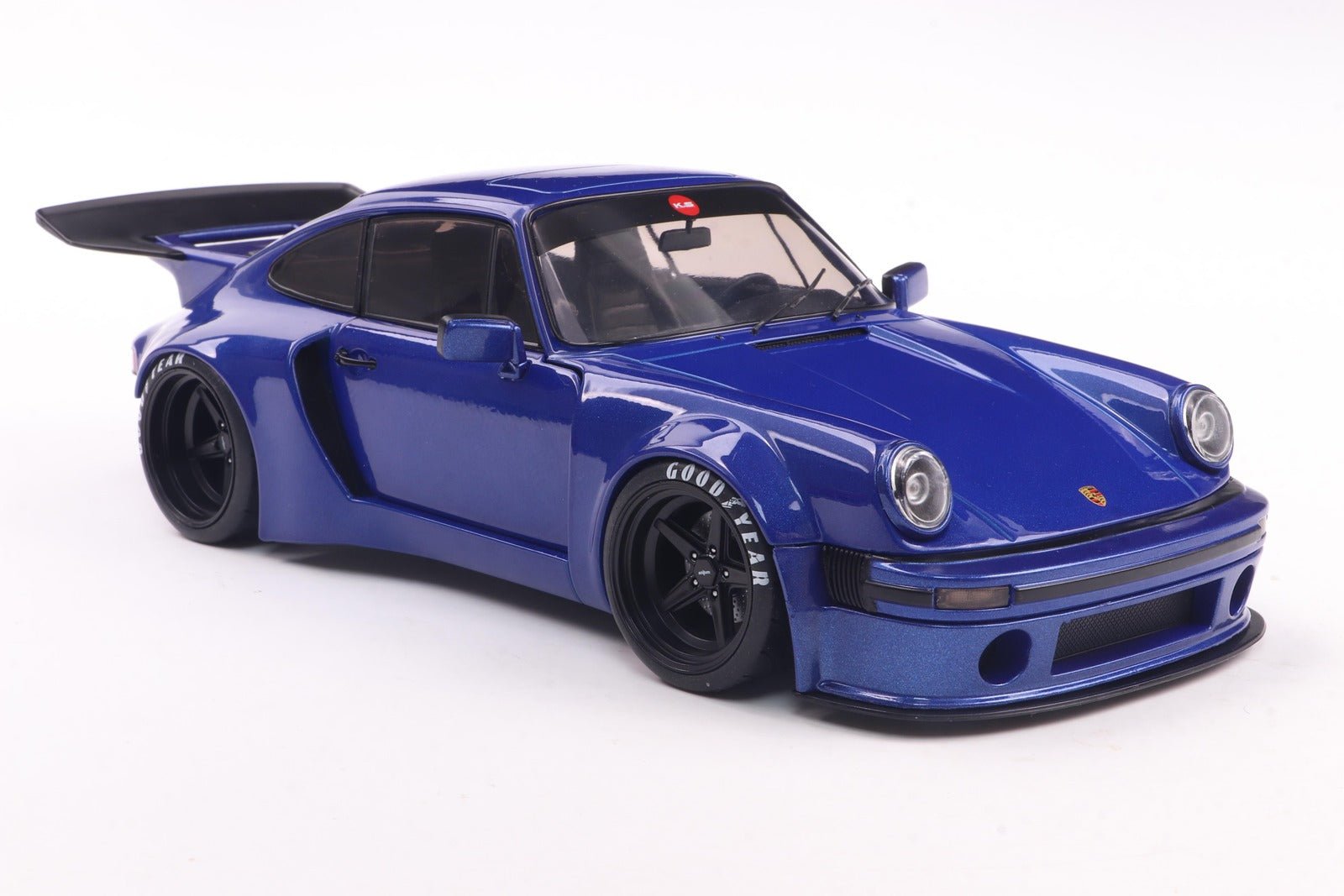 Solido Porsche 911 KS - R 2024 dark blue met. 1:18 Modell