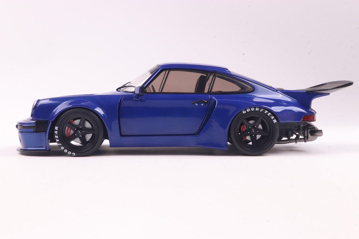 Solido Porsche 911 KS - R 2024 dark blue met. 1:18 Modell