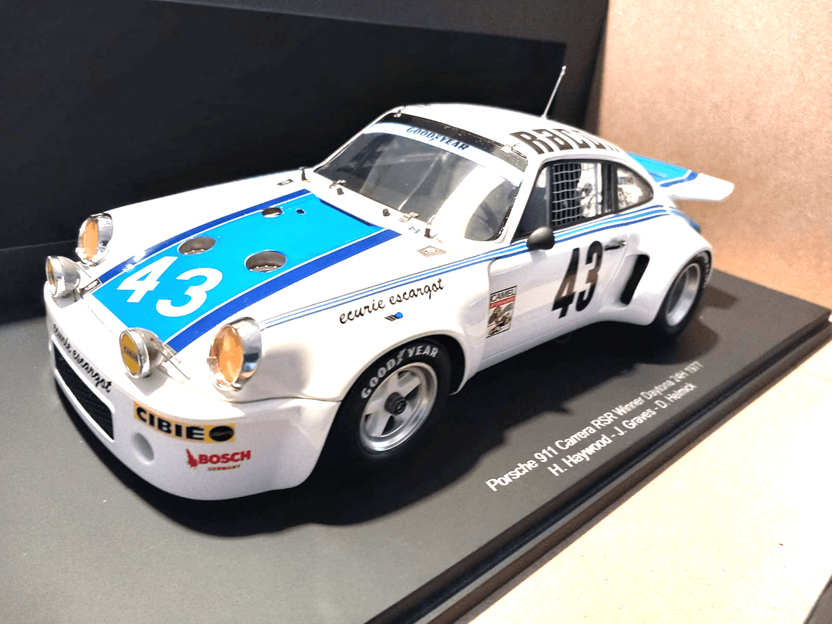 Spark Porsche 911 Carrera RSR #43 Winner Daytona 24H 1977 H. Haywood - J. Graves - D. Helmick 1:18 Modell