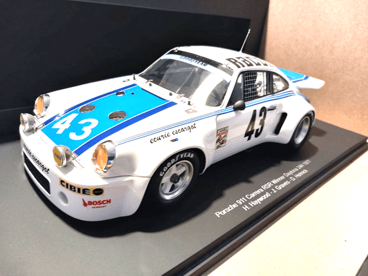 Spark Porsche 911 Carrera RSR 43 Winner Daytona 24H 1977 H. Haywood - J. Graves - D. Helmick 1:18 Modell