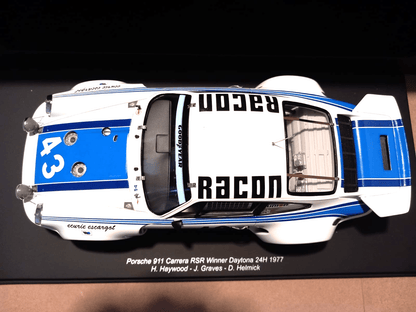 Spark Porsche 911 Carrera RSR 43 Winner Daytona 24H 1977 H. Haywood - J. Graves - D. Helmick 1:18 Modell