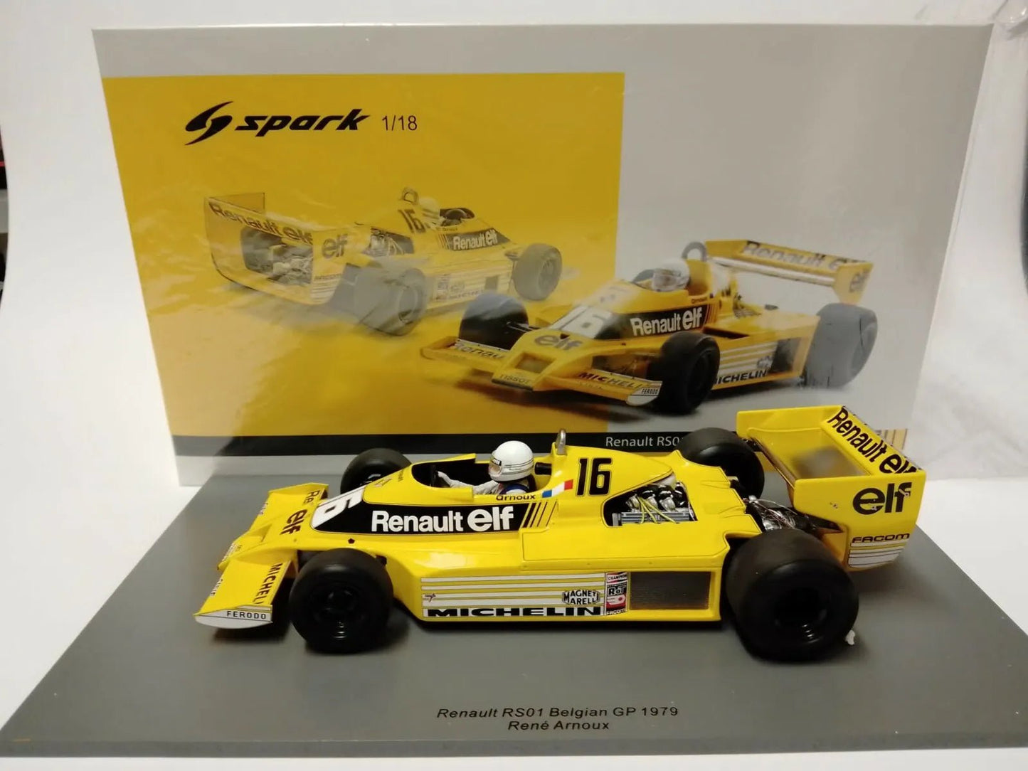 Spark Renault RS01 #16 Belgian GP 1979 Rene Arnoux 1:18 Modell - Artexio