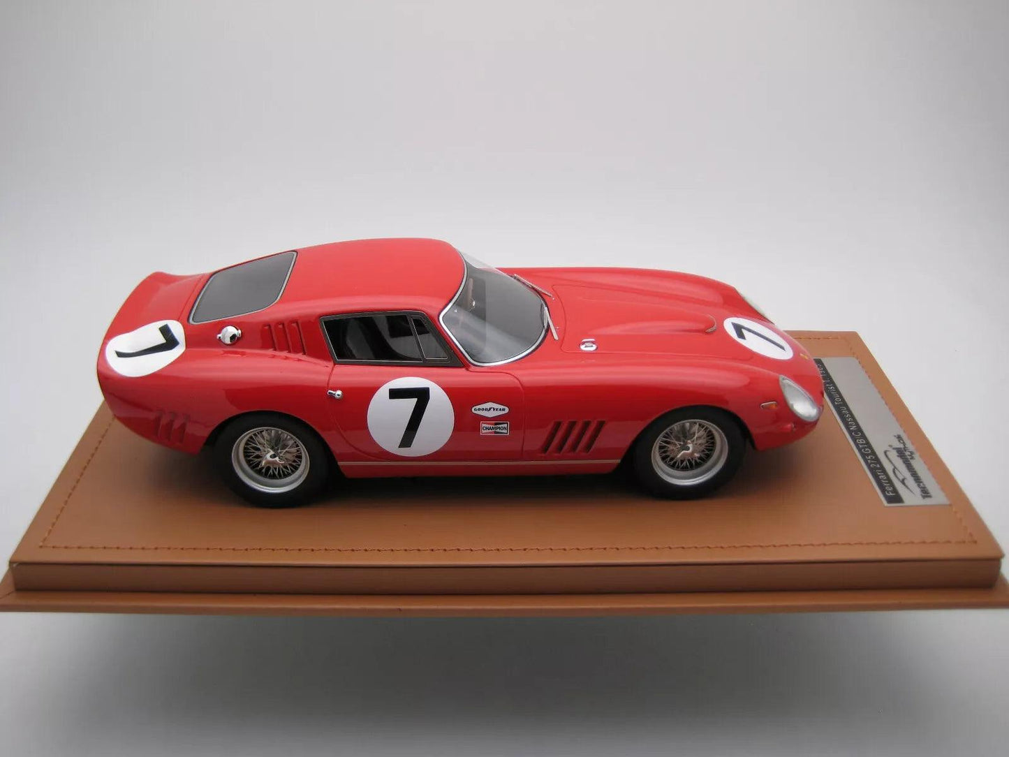 Tecnomodel Ferrari 275 GTB/C Competizione Nassau Tourist Trophy 1965 7 Winner 1:18 Modell
