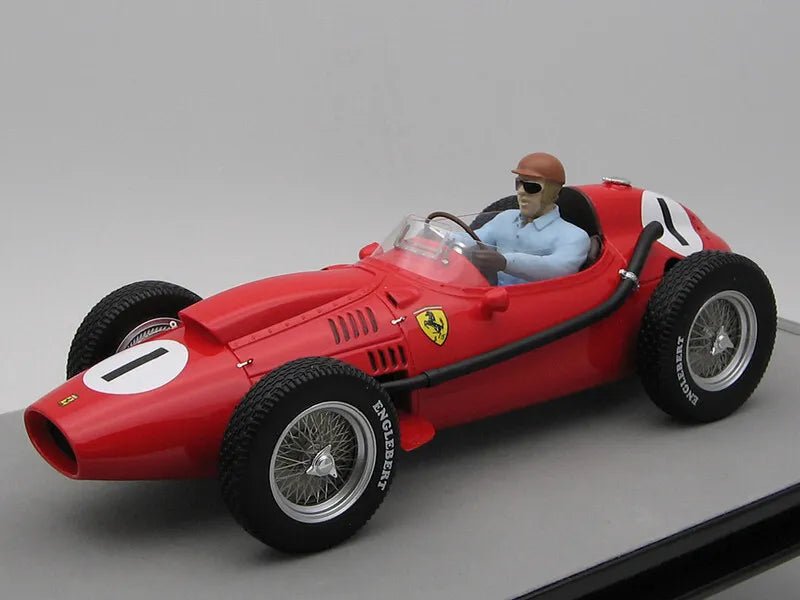 Tecnomodel Ferrari Dino 246 F1 Winner GP England 1958 #1 Driven by: Peter Collins - with driver figure 1:18 Modell - Artexio