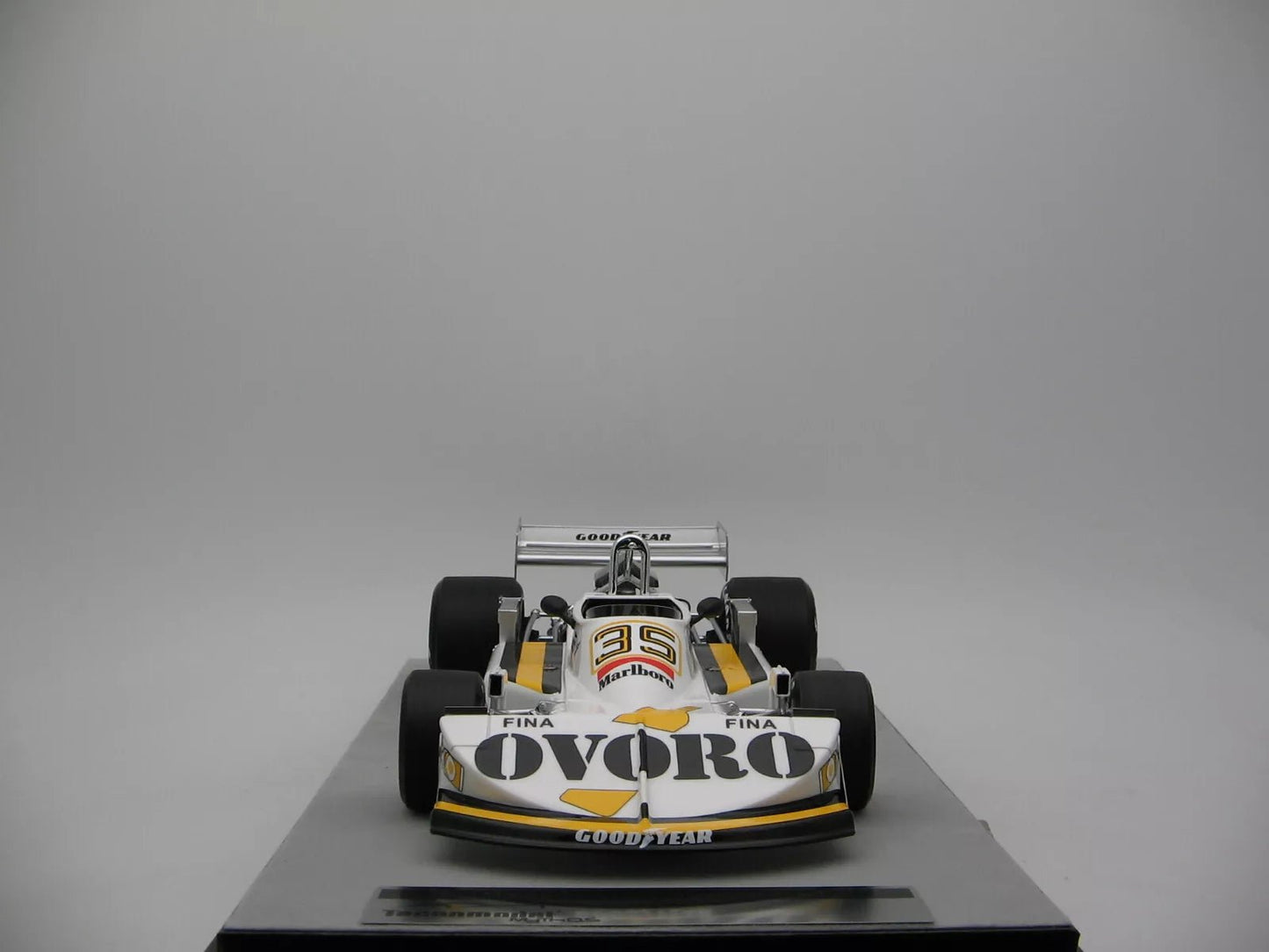 Tecnomodel March 761 1976 Swedish GP #35 Driven by: Arturo Merzario 1:18 Modell - Artexio