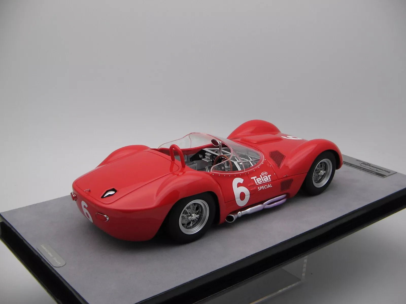 Tecnomodel Maserati Birdcage Tipo 61 Winner Meadowdale GP 1961 Driven by: Roger Penske 1:18 Modell - Artexio