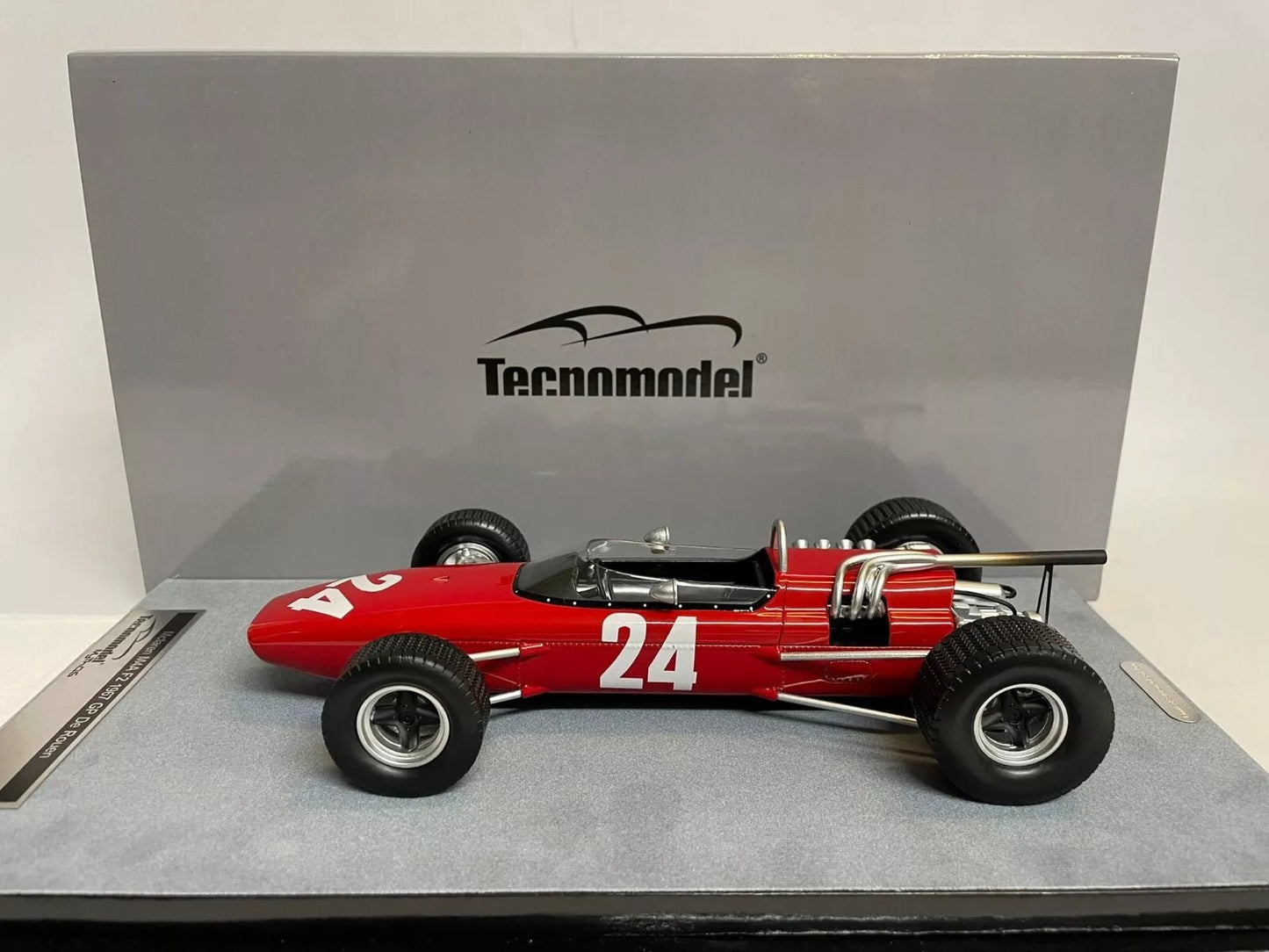 Tecnomodel Mclaren M4A F2 1967 GP GP Rouen - les - Essart #24 Driven by: Bruce Mclaren 1:18 Modell - Artexio