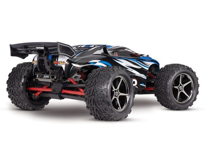 Traxxas E-Revo 4x4 1:16 RTR Monster Truck blau Brushed mit NiMh Akku + 4A USB/C-Lader