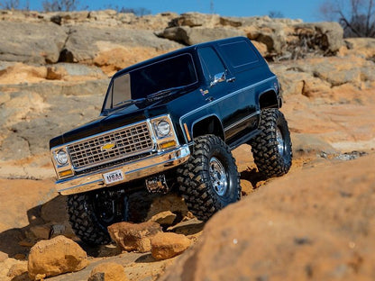 Traxxas TRX-4 Chevrolet K5 Blazer 4x4 RTR 1:10 Scale Trail Crawler Black Edition Brushed ohne Akku/Lader_Artexio