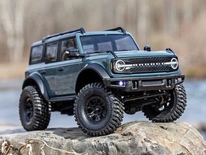 Traxxas TRX-4M Ford Bronco 1:18 RTR 4WD Mini RC Crawler A51 Brushed mit Akku/Lader